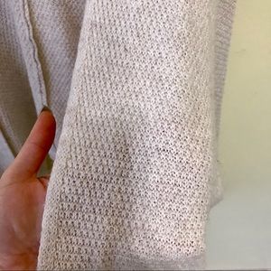 Brandy Melville Sweaters - Brandy Melville Beige Knit Cardigan Brandy Melville Sweaters - Brandy Melville Beige Knit Cardigan